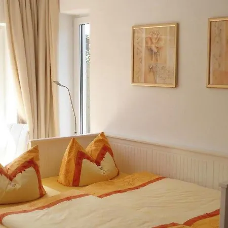 Cozy Apartment In Rerik With Beach Nearby *